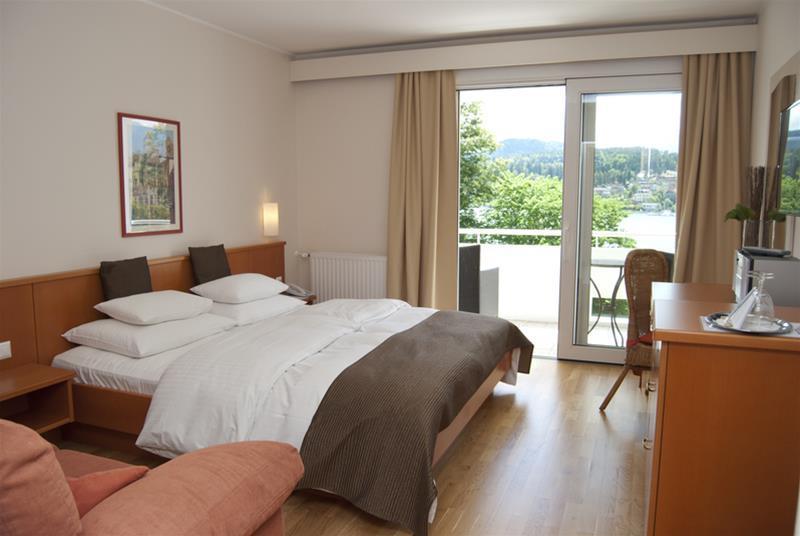Seehotel Europa Velden am Wörthersee Esterno foto